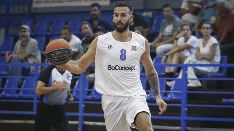 Στην Τενερίφη ο Βλαδίμηρος Γιάνκοβιτς