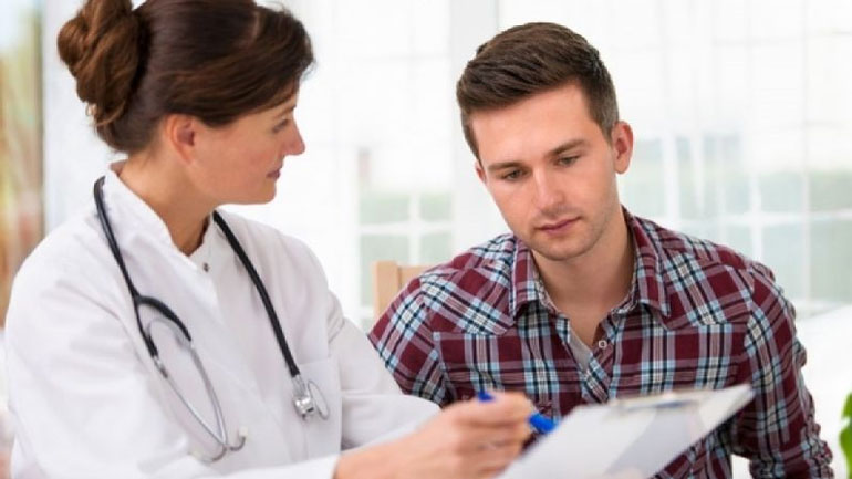 Ποια είναι τα πιο συχνά κι επικίνδυνα ψέματα που λένε οι ασθενείς στους ιατρούς