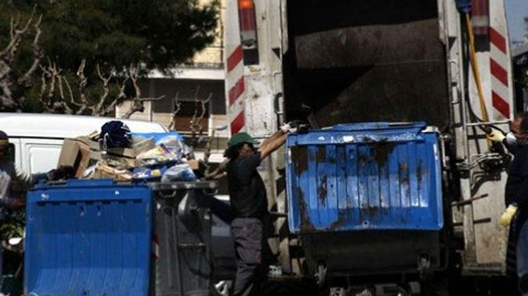 Κατατέθηκε η τροπολογία για την παράταση των συμβάσεων στην καθαριότητα των δήμων