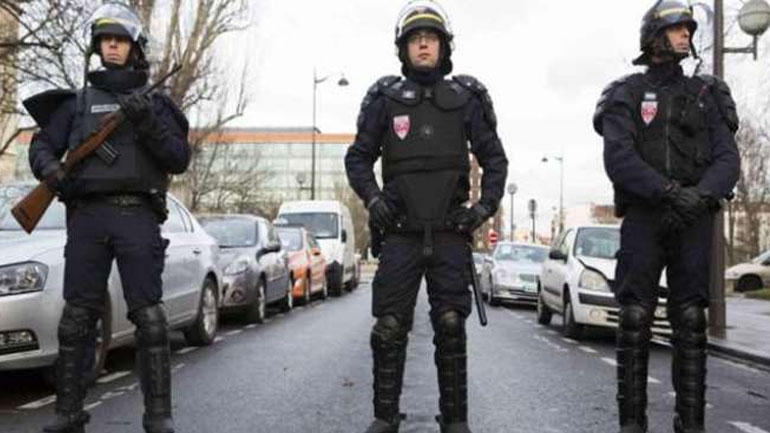 Γαλλία: Νέα επεισόδια στην περιφέρεια του Παρισιού – Πυρκαγιά σε Λύκειο στην περιφέρεια της Τουλούζης