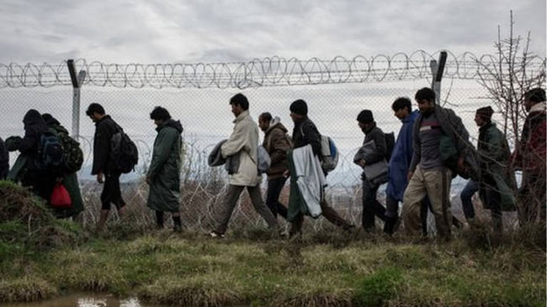 Δημοσίευμα της «Hürriyet» για βάρβαρη αντιμετώπιση των μεταναστών από την ΕΛ.ΑΣ.