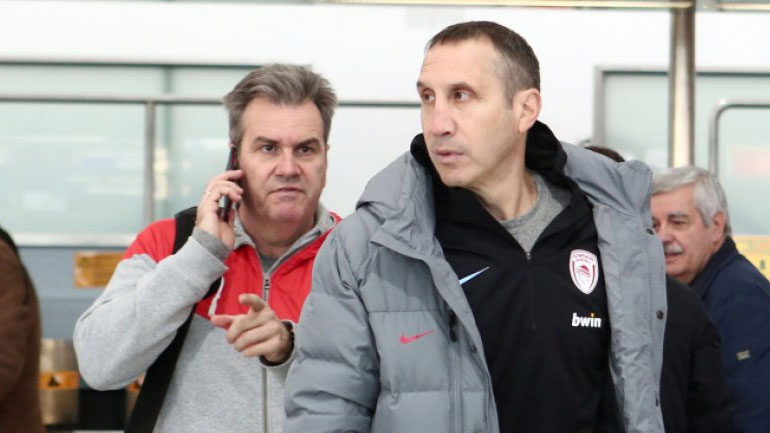 Μπλατ: «Η ομάδα έχει αρχίσει να παίζει με βάση τη δική μου φιλοσοφία»