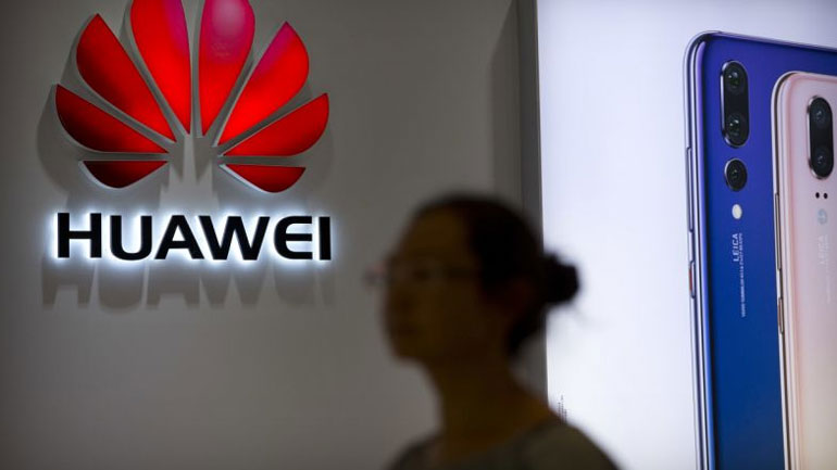 Η σύλληψη της «κληρονόμου» της Huawei στρέφει τους προβολείς της δημοσιότητας στην οικογένεια