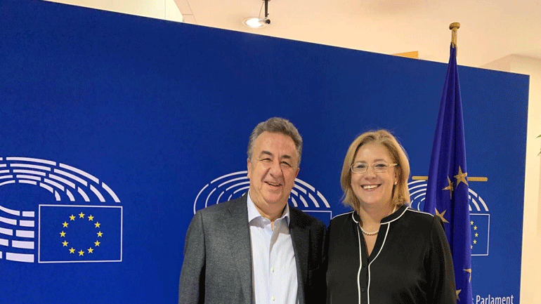 Συνάντηση Αρναουτάκη – Κρέτσου στις Βρυξέλλες