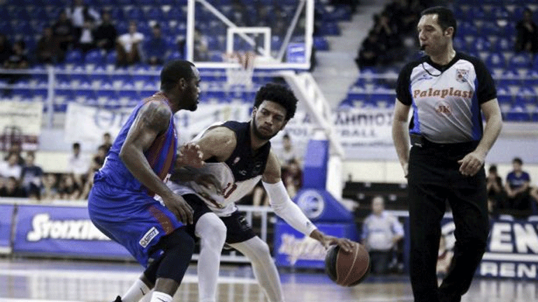 Στον Χολαργό ο Τάλτον