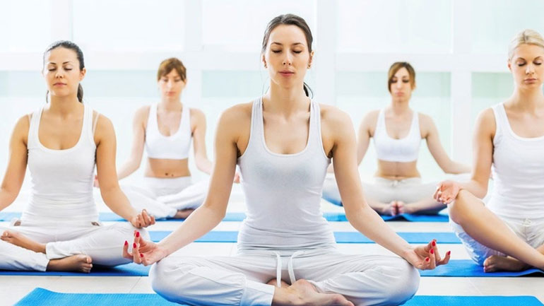 Ποιοι κινδυνεύουν με τραυματισμό κάνοντας yoga;