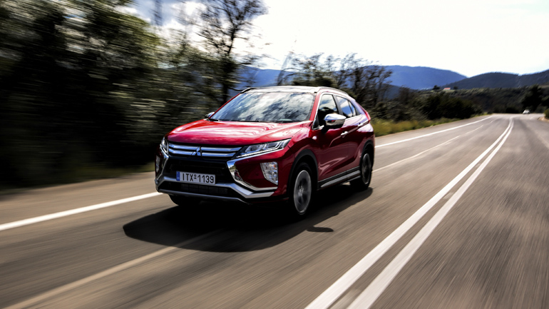 Ο 1.500άρης κινητήρας συνδυάζεται είτε με μηχανικό είτε με αυτόματο κιβώτιο 8 σχέσεων