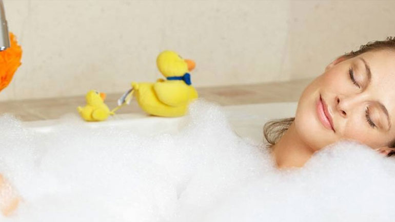 Είσαι στενοχωρημένη; Κάνε ένα μπάνιο