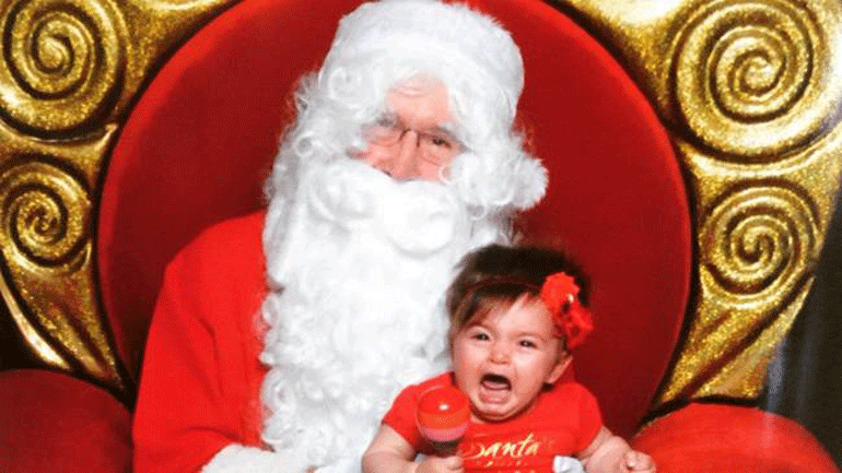 ΗΠΑ: Απολύθηκε δασκάλα γιατί είπε στους μαθητές της ότι δεν υπάρχει ο Άγιος Βασίλης