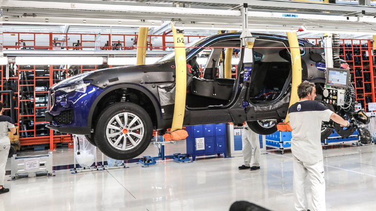 Η Fiat Chrysler απολύει προσωρινά 3.245 υπαλλήλους