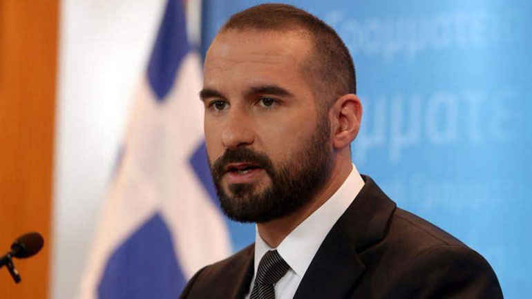 Περιοδεία Τζανακόπουλου στην Καισαριανή μαζί με την υποψήφια δήμαρχο