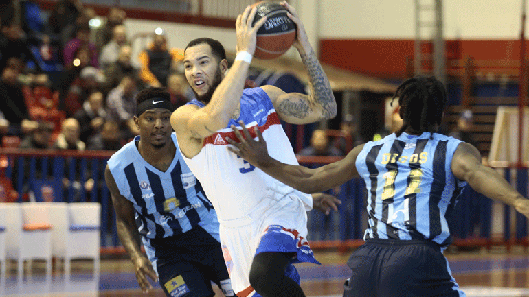 «Ανάσανε» ο Πανιώνιος, 88-80 τον Κολοσσό