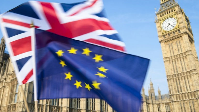 Δεν προσφέρει σαφήνεια και βεβαιότητα η συμφωνία για το Brexit