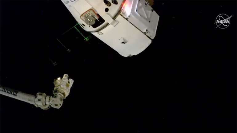 Προσδέθηκε στον Διεθνή Διαστημικό Σταθμό το Dragon της SpaceX
