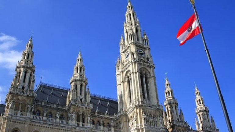 Μήνυση κατά της Αυστριακής Δημοκρατίας κατέθεσε το συγκυβερνών Κόμμα των Ελευθέρων
