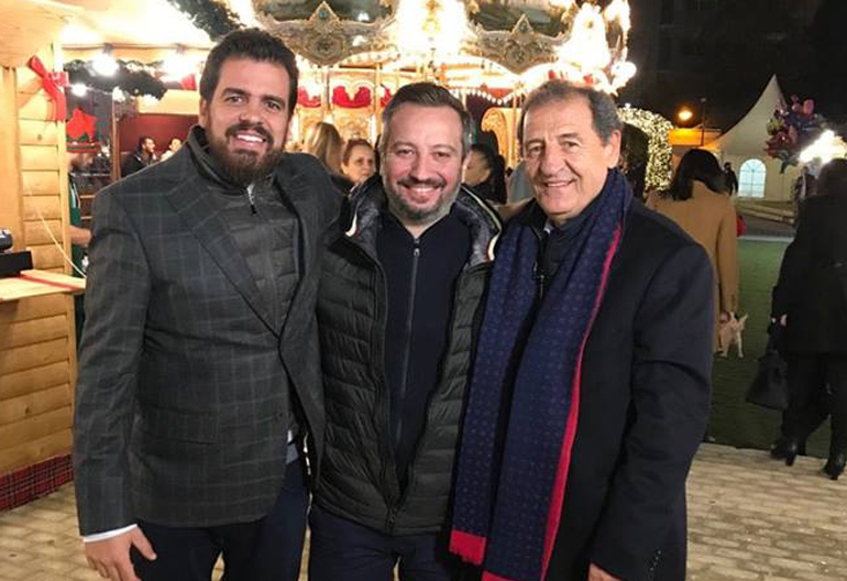 O Μιχάλης Ντιβέρης ανάμεσα στους Μάνο και Κώστα Στεφανή