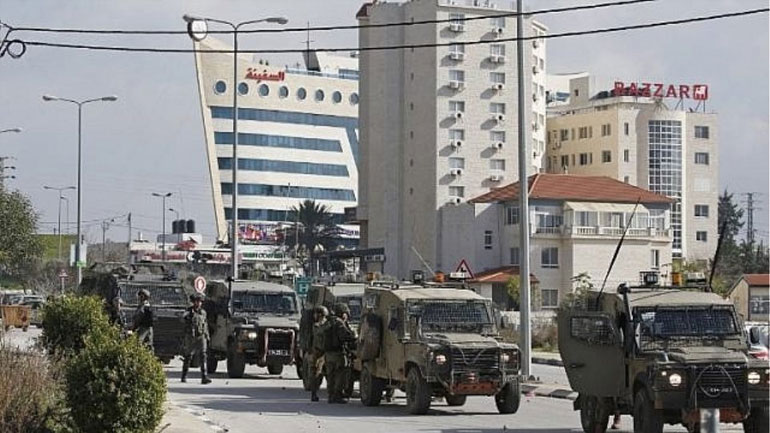 Δυτική Όχθη: Επιδρομή του ισραηλινού στρατού στο παλαιστινιακό πρακτορείο ειδήσεων