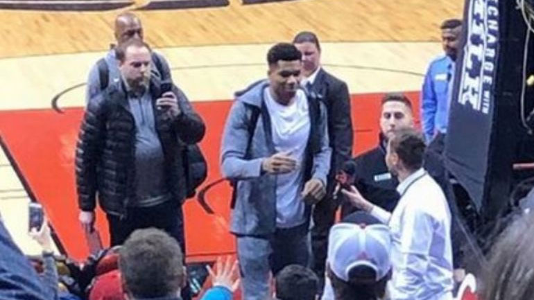 Γιάννης Αντετοκούνμπο: «Ζήτω η Ελλάδα»