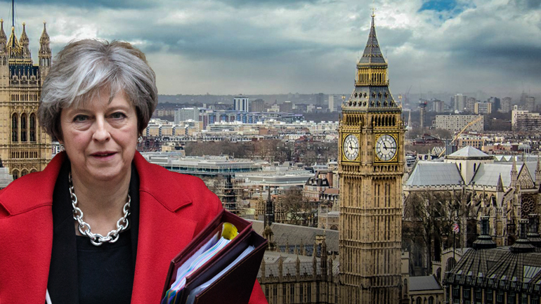 Σε απόγνωση η Τερέζα Μέι