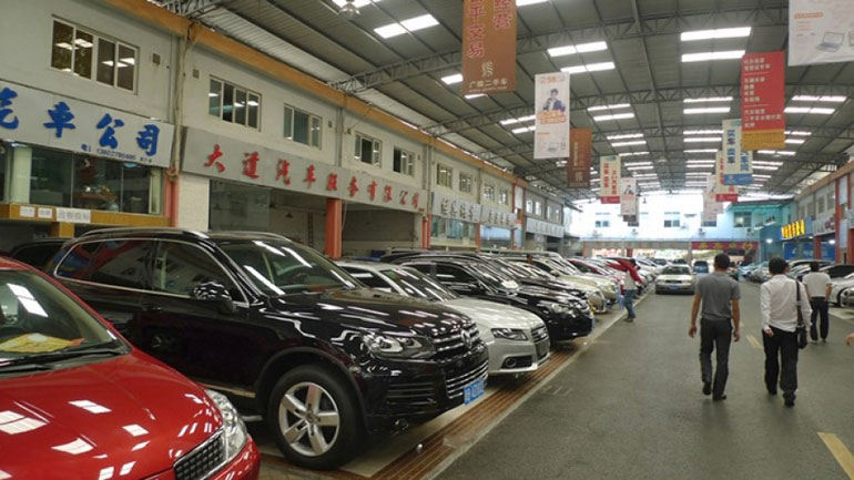 Μείωση κατέγραψαν οι πωλήσεις αυτοκινήτων στην Κίνα τον Νοέμβριο