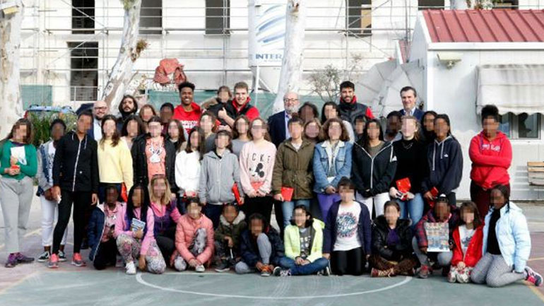 Στο Χατζηκυριάκειο ίδρυμα η ομάδα μπάσκετ του Ολυμπιακού