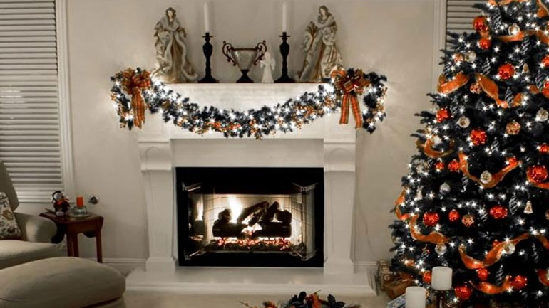 Πώς να στολίσεις το τζάκι σου εφέτος τα Χριστούγεννα;
