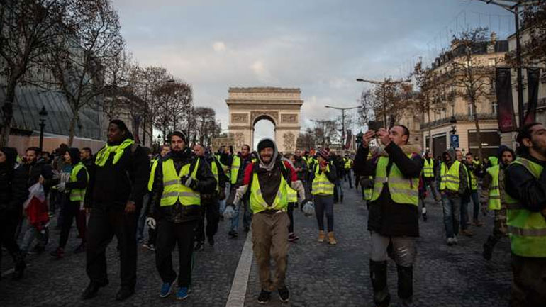 Γαλλική κυβέρνηση: Απευθύνει έκκληση προς τα «κίτρινα γιλέκα» για επικράτηση της λογικής Γαλλική κυβέρνηση: Απευθύνει έκκληση προς τα «κίτρινα γιλέκα» για επικράτηση της λογικής