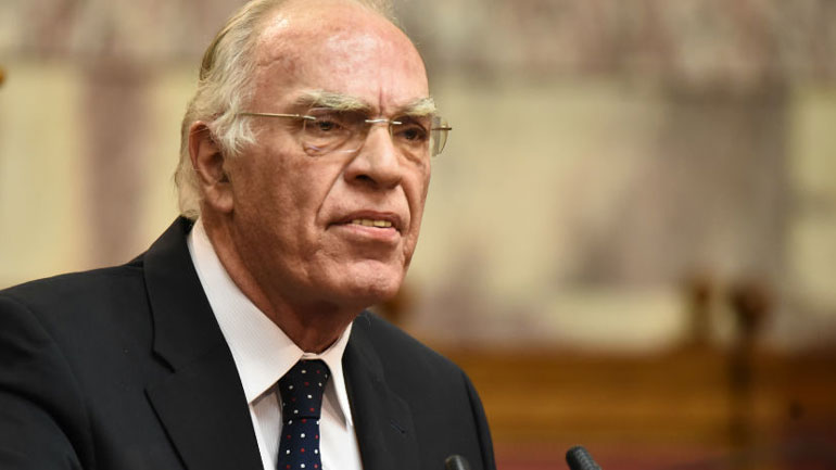 Δεν τον διαγράφει ο Λεβέντης