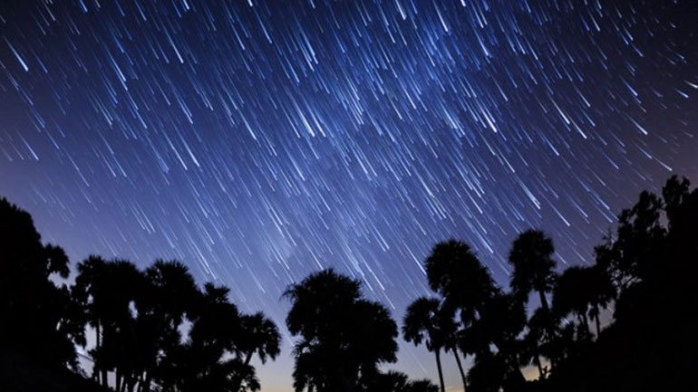 Βροχή διαττόντων κορυφώνεται απόψε