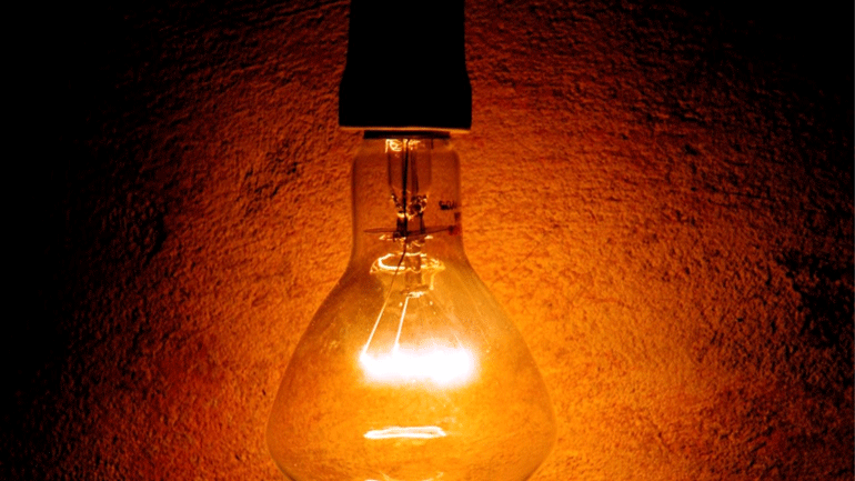 Κρήτη: Έπεσαν τα… φώτα από το ταβάνι στο Μονομελές Εφετείο Κακουργημάτων