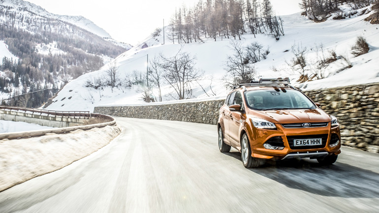 Βασικές συμβουλές για ασφαλή οδήγηση τον χειμώνα