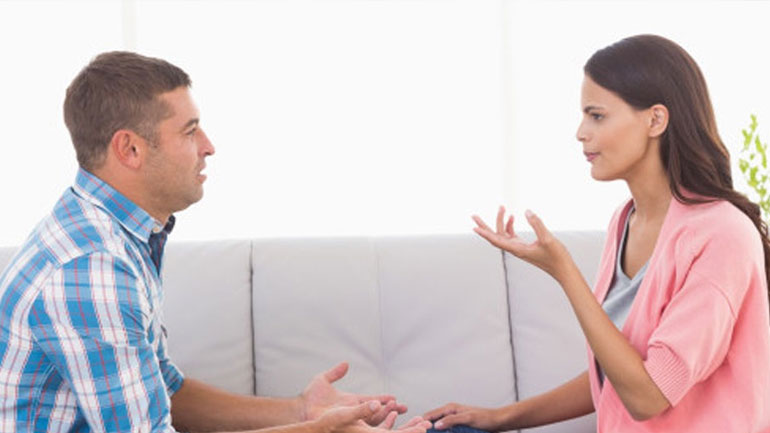 Πώς να διαχειριστείς έναν πιεστικό σύντροφο