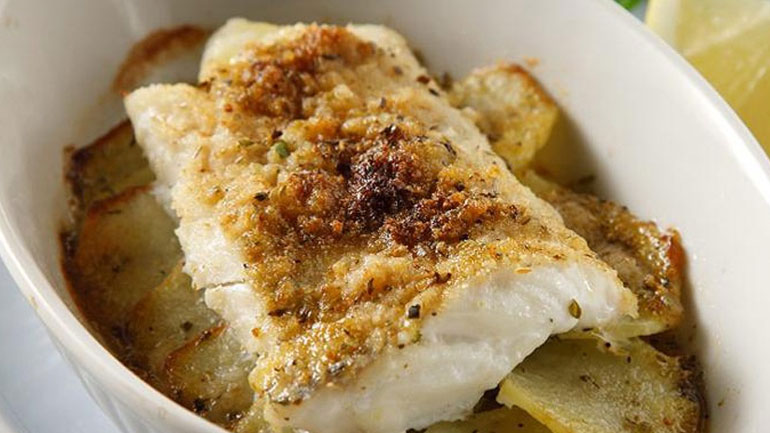 Φιλέτο πέρκας με κρούστα παρμεζάνας