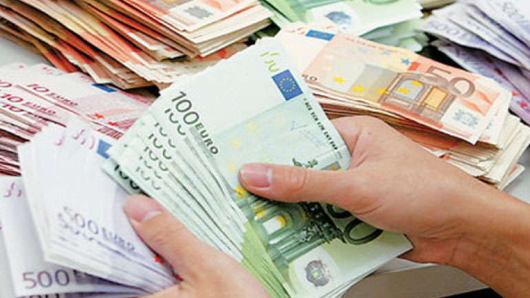 «Δεν χρωστάω, δεν χρωστάω…»