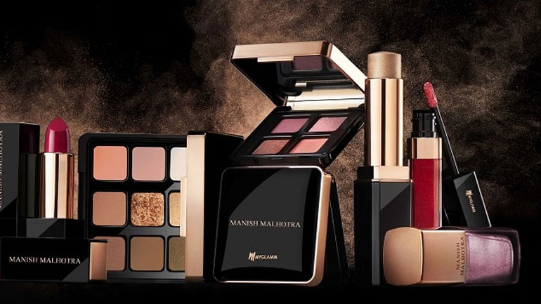 Η glamorous make up collection του Manish Malhotra σε συνεργασία με το MyGlamm!
