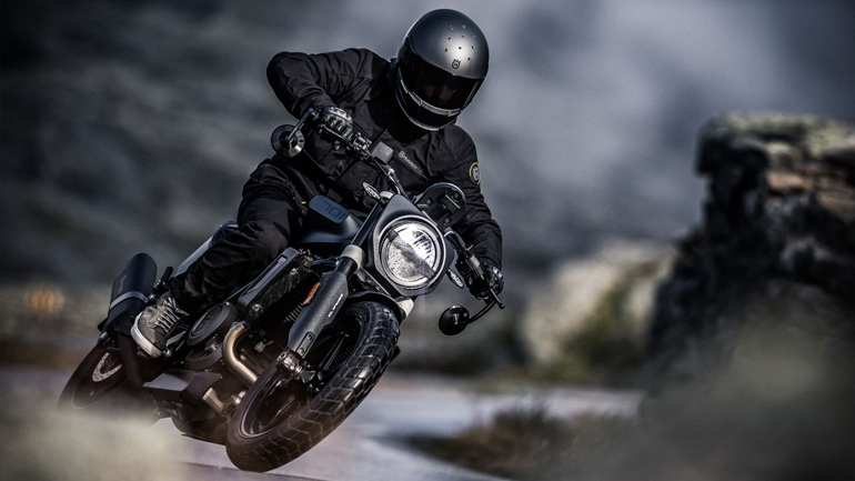 Husqvarna Svartpilen 701: To μαύρο βέλος