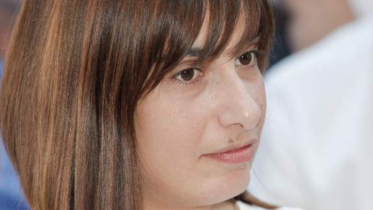 Ρ. Σβίγκου: Ο άβουλος Κ. Μητσοτάκης συναγωνίζεται τους Σαμαρά και Γεωργιάδη σε διχαστικό λόγο