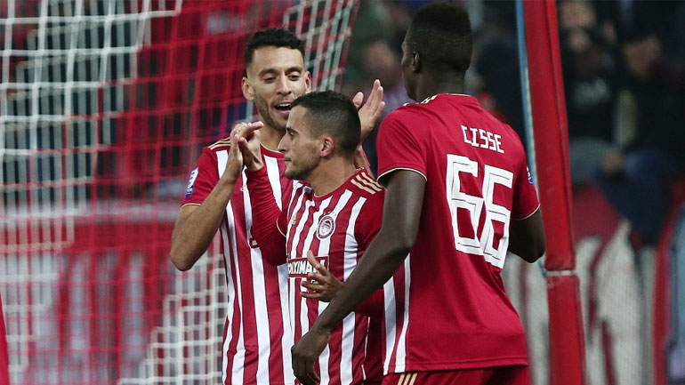 Άνετη επικράτηση για τον Ολυμπιακό, 3-0 τη Λαμία