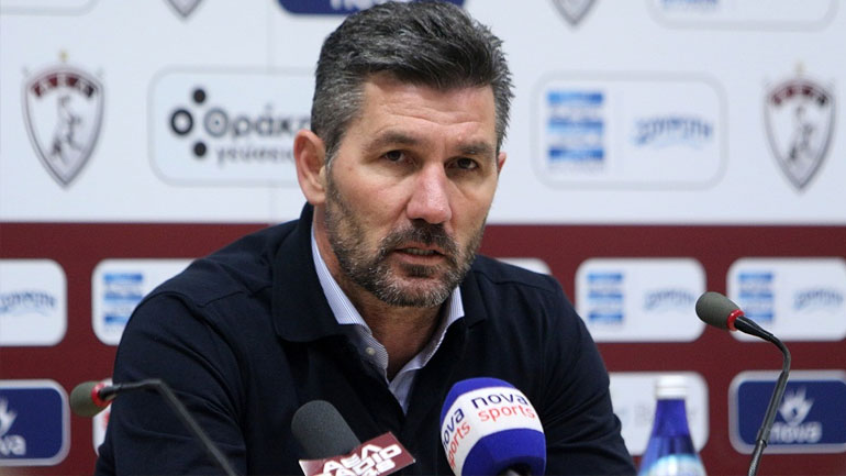 Ουζουνίδης: «Είναι ντροπή να παίζεται μπάλα σε τέτοια γήπεδα»