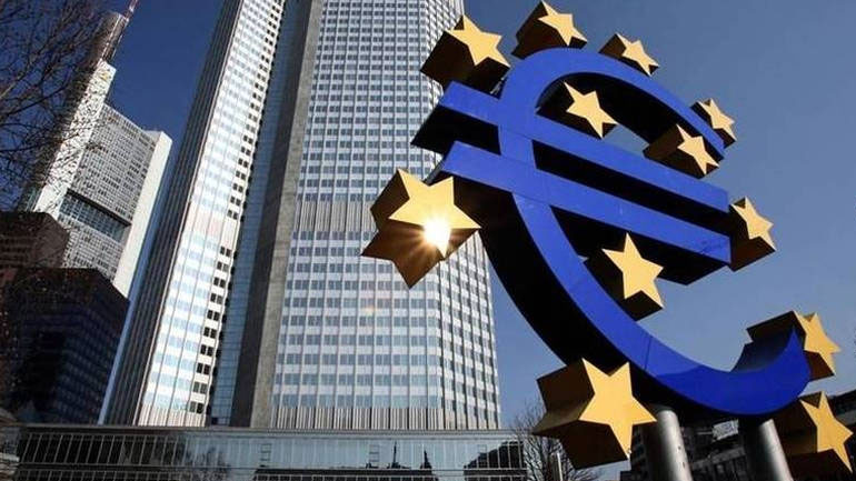 FAZ: Η ΕΚΤ παραμένει ένας μεγάλος αγοραστής ομολόγων