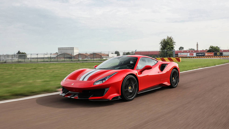 Έσπασε τα χρονόμετρα στο Magny Cours η Ferrari 488 Pista Έσπασε τα χρονόμετρα στο Magny Cours η Ferrari 488 Pista