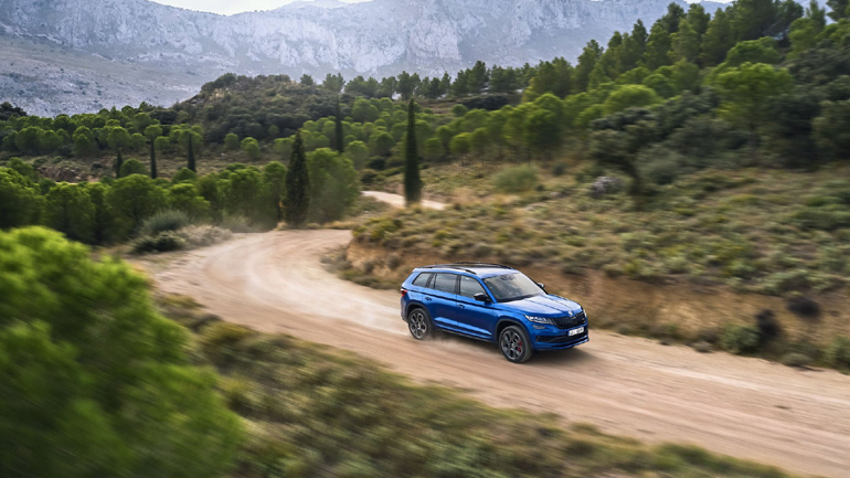 Ποια εταιρεία πούλησε 110.100 αυτοκίνητα σε 30 ημέρες;