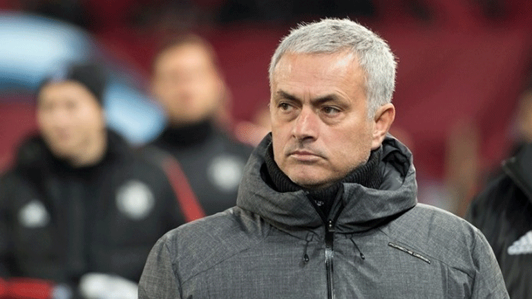 Μουρίνιο: «Η Γιουνάιτεντ είναι παρελθόν»
