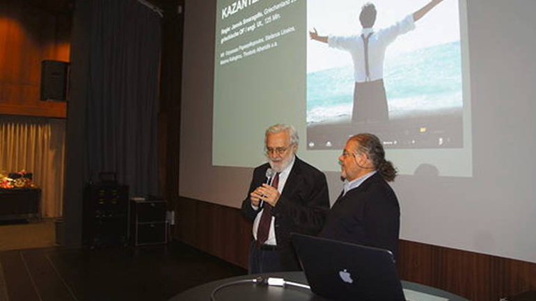 Η ταινία «Καζαντζάκης» γυρίζει τον κόσμο προβάλλοντας την Ελλάδα και αποθεώνεται