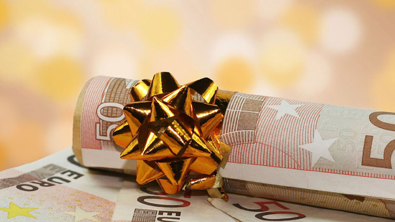 Διευκρινίσεις του Υπουργείου Εργασίας για το δώρο Χριστουγέννων