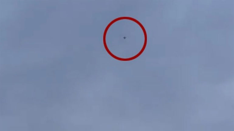 Οι πρώτες εικόνες από το drone που βύθισε στο χάος το αεροδρόμιο του Gatwick Οι πρώτες εικόνες από το drone που βύθισε στο χάος το αεροδρόμιο του Gatwick