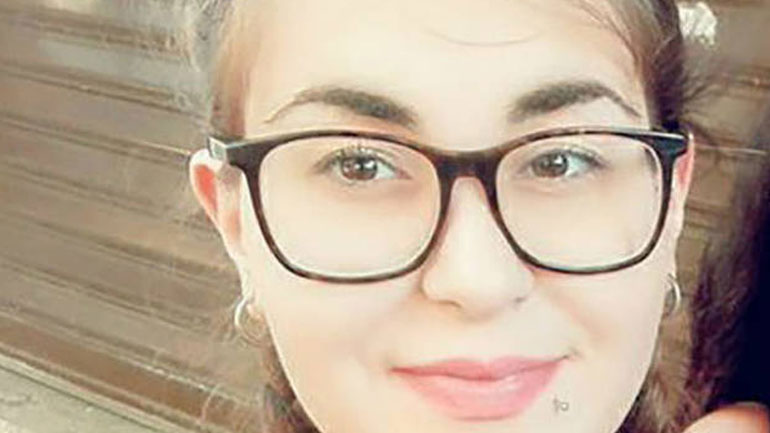 Αυτό είναι το σίδερο με το οποίο χτύπησαν την Ελένη