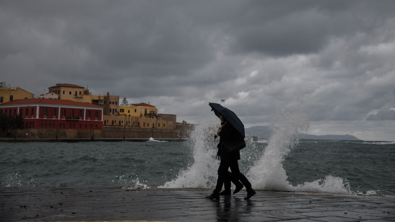 Μοναδικές χειμωνιάτικες εικόνες από την παλιά πόλη των Χανίων