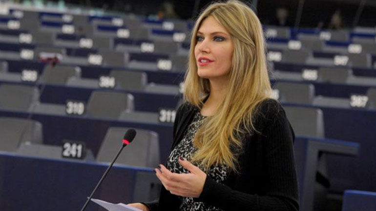 ΚΙΝΑΛ : Δεν έχει λόγο να αλλάξει κόμμα η Ε. Καϊλή