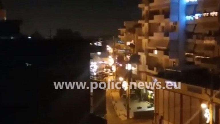 Ελεγχόμενη έκρηξη σε ύποπτο πακέτο έξω από το δημαρχείο Αχαρνών